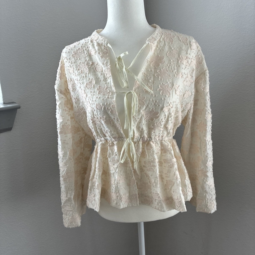 Baum und Pferdgarten Women's Top White Floral Burnout Tie Front‎ Cottage Medium